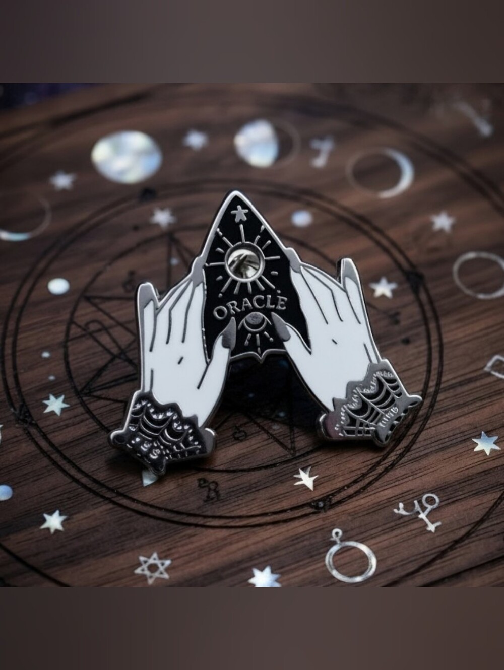 Gothic Spooky Oracle Occult Ouija Board Hands Piece Witchcraft Fashion Pin Lapel